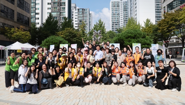 2024년 부천시 마을공동체 한마당 단체 기념촬영