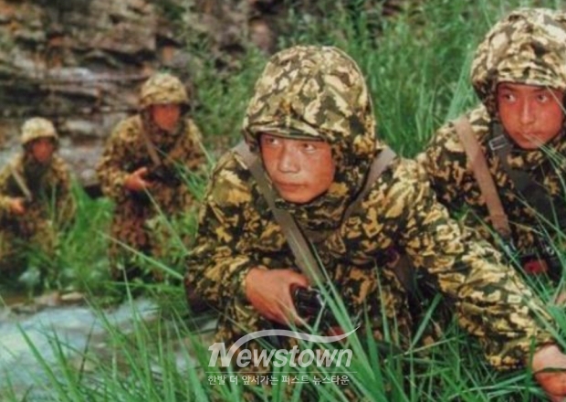 북한 특수부대 훈련 모습/조선중앙방송