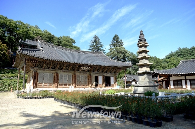 공주 마곡사 오층석탑