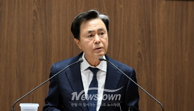 김태흠 충남도지사
