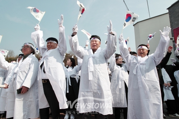 천공립보통학교 3.10학생독립만세운동 제기념식 및 재현행사