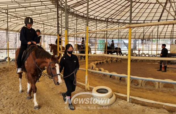 충무정신 함양승마 수업