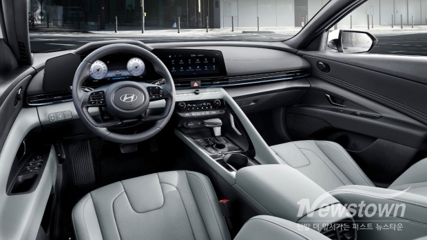 2026 아반떼 내부 / 사진=현대자동차 제공 <br>