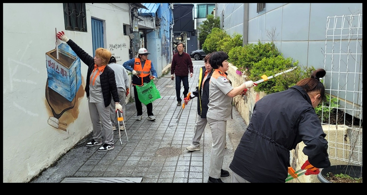 사진  홍천읍女의용소방대 제공