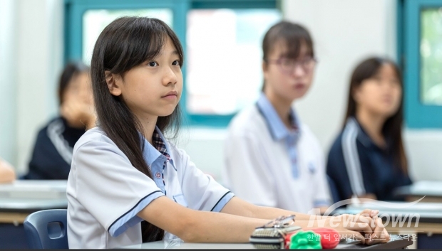 신광여자중학교 미래모빌리티학교 수업 장면 / 사진=현대자동차 제공