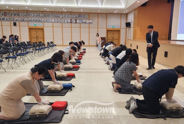 공무원 응급 대응 능력 강화 심폐소생술·응급처치 교육