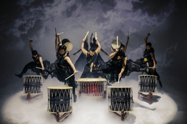 출연진 – 국악그룹 타고