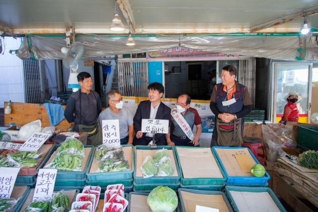 신거북시장 민생현장 방문