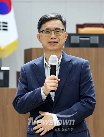 충청남도의회 정제석 총무담당관