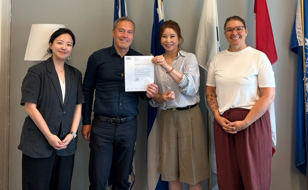 사진 좌측부터 경주시 대외소통협력관 OWHC 아태사무처 김지영 주무관, OWHC 미카엘 드 티스 사무총장, 경주시 대외소통협력관 OWHC 아태사무처 김정희 팀장, OWHC 앙드레안 샤레스트 사무차장.