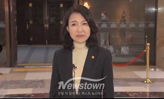 이진숙 방통위원장 기자회견 캡처