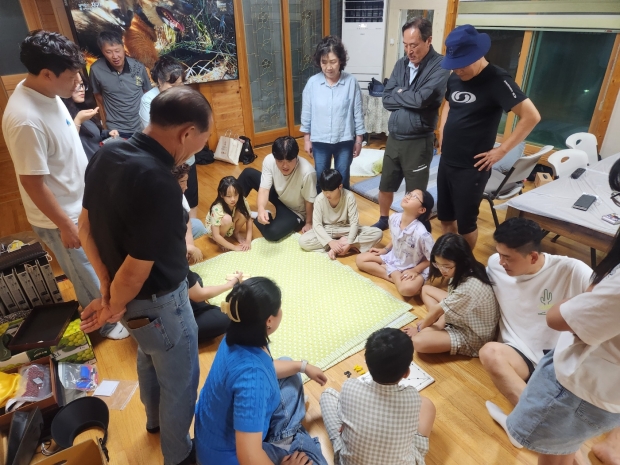 윷놀이 게임