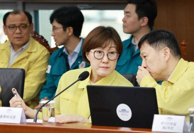 김현지 대통령실 제1부속실장(중앙)/대통령실 제공