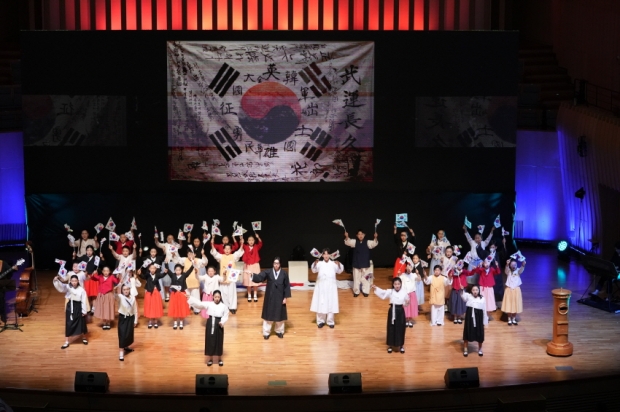 인천시립소년소녀합창단 공연 사진 / 인천시청