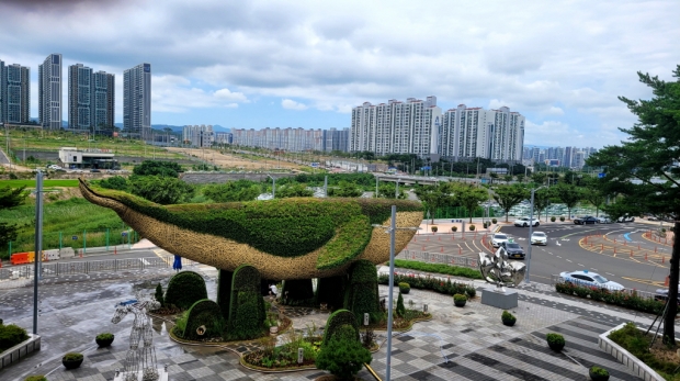 포항역 꽃탑