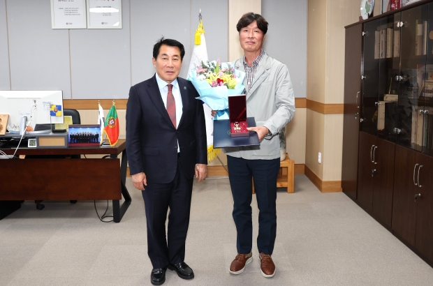 6.25 참전유공자 유족무공훈장 전수/양산시