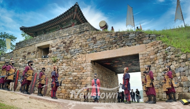 국내 최고 여행지 선정(공산성 수문병 교대식)
