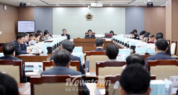 충청남도의회 예산결산특별위원회