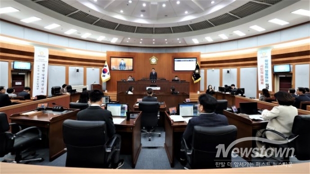 제299회 임시회 제2차 본회의 모습. /오산시의회<br>
