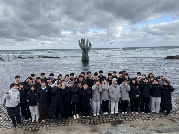 포항의 명소인 호미곶을 방문한 사격 국가대표 후보선수단