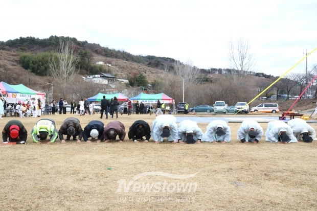한림면 정월대보름 달집태우기/사진 김국진기자​