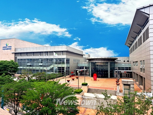 인천시교육청 학생교육문화회관 전경 / 인천시교육청