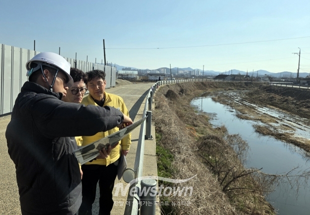 우기 대비 현장 점검(사진 / 아산시 제공)