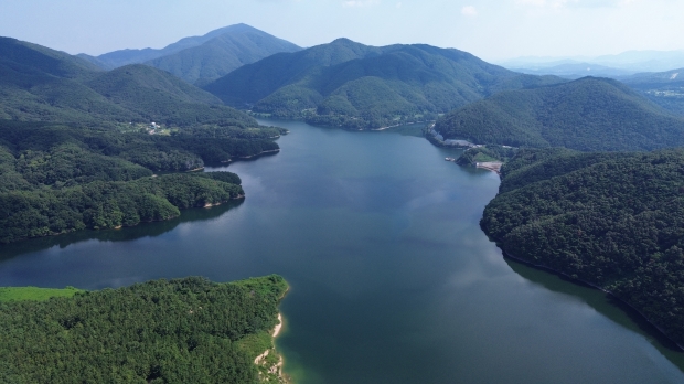 경주시 상수도 주요 수원지인 덕동호 전경