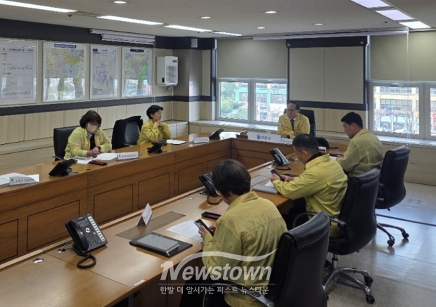 부천시는 3월 18일 숙박업소 안전점검 회의를 개최했다. / 부천시
