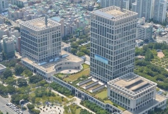 부산시청 전경