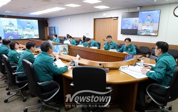 긴급 재난안전대책본부 영상회의(사진 / 충청남도 제공)