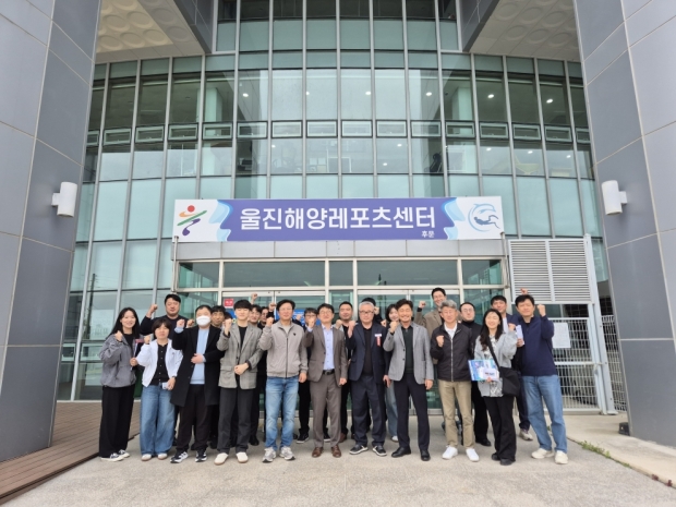 포항시는 14일 복합 해양레저관광도시 조성 사업의 내실 있는 추진을 위해 울진군 일원에서 해양레저관광 주요 시설 현장 답사를 실시했다.