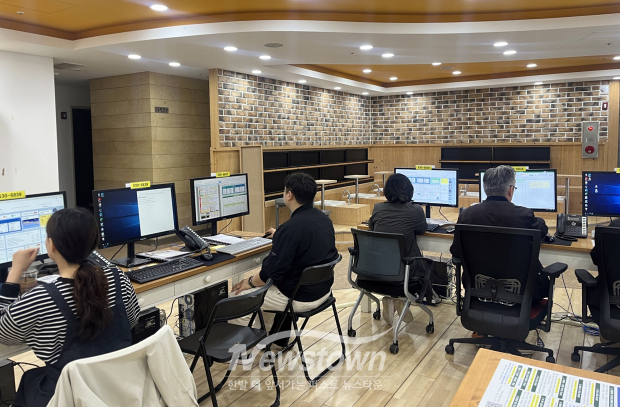 제65회 아산 성웅 이순신축제 현장상황실(사진 / 아산시 제공)