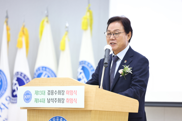 9일 박완수 도지사가 경남자유회관에서 열린 ‘한국자유총연맹 경남지부 회장 이·취임식’에서 축사를 하고있다./사진 경남도제공