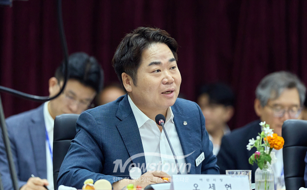 충남 지방정부회의에 참석한 오세현 아산시장(사진 / 아산시 제공)