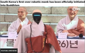 한국 최초의 로봇 승려, 공식적으로 불교 입문
