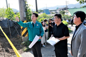 용인 처인구 남사읍 옹벽 붕괴…이상일 용인특례시장 “2차 피해 차단 총력”